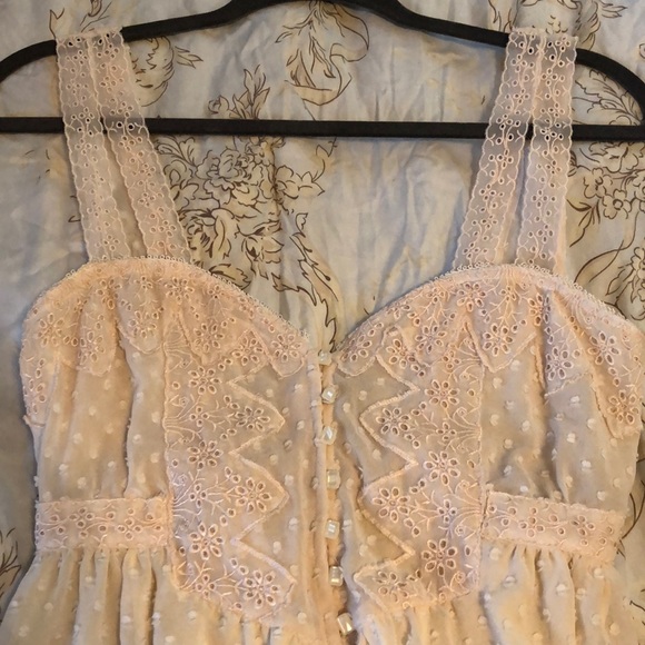 ✨Free People New Romantics Confetti Lace Dress✨ - Picture 6 of 8